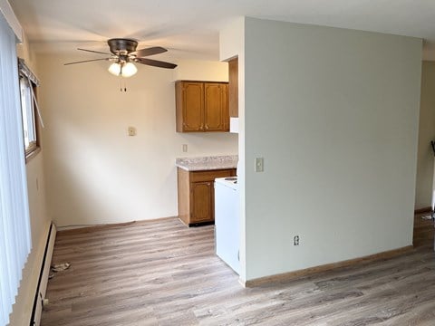 Floor plan for 1 bed, 1 bath, 550 sqft